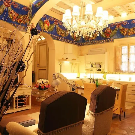 Decameron House Apartment *