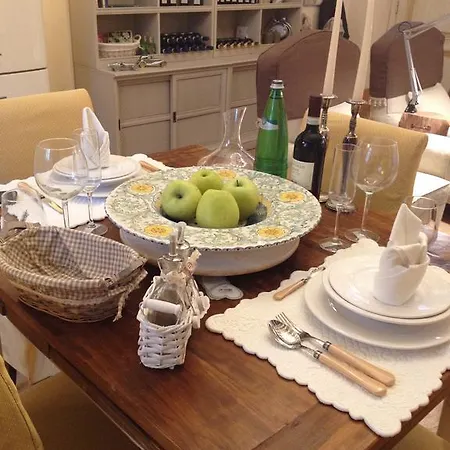 Apartment Decameron House *